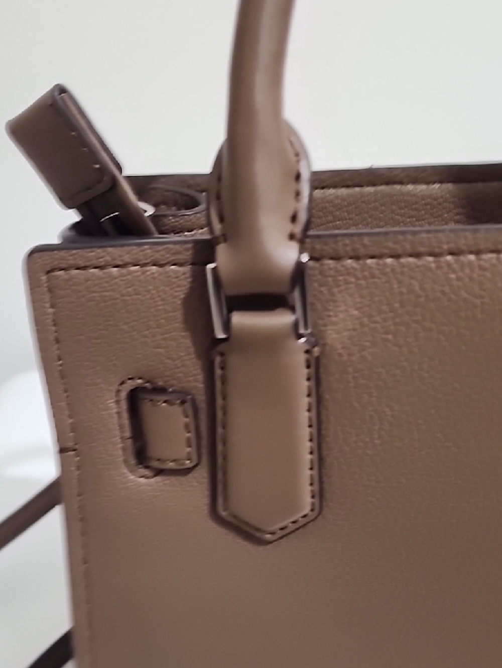Michael Kors Taupe Patchwork Leather Satchel with Signature Charm - Picture 11 of 13